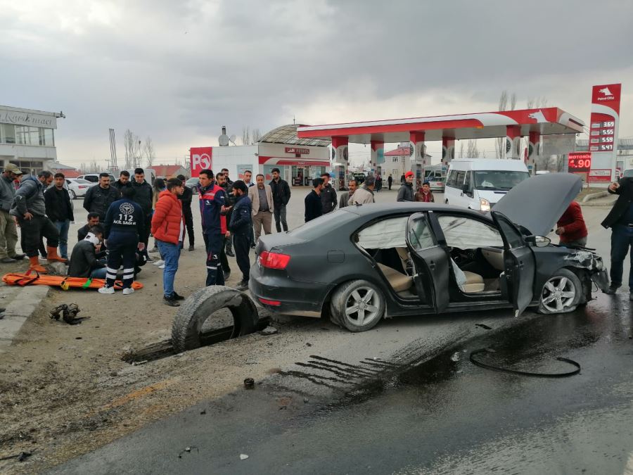 AĞRI’DA TRAFİK KAZASI