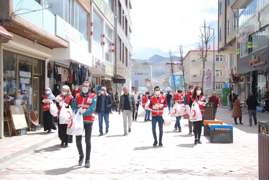 DOĞUBAYAZIT’TA KIZILAY ÇALIŞMALARI