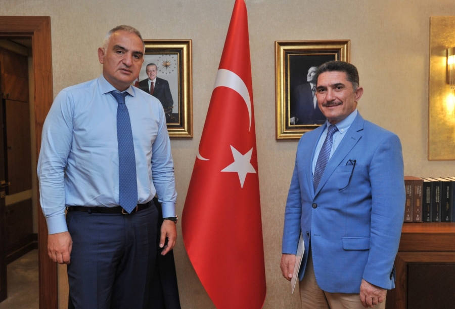 Efsanelerin zirvesi Ağrı Dağı’na yolculuk zamanı. Ağrı turizmi başkent Ankara’da masaya yatırılacak
