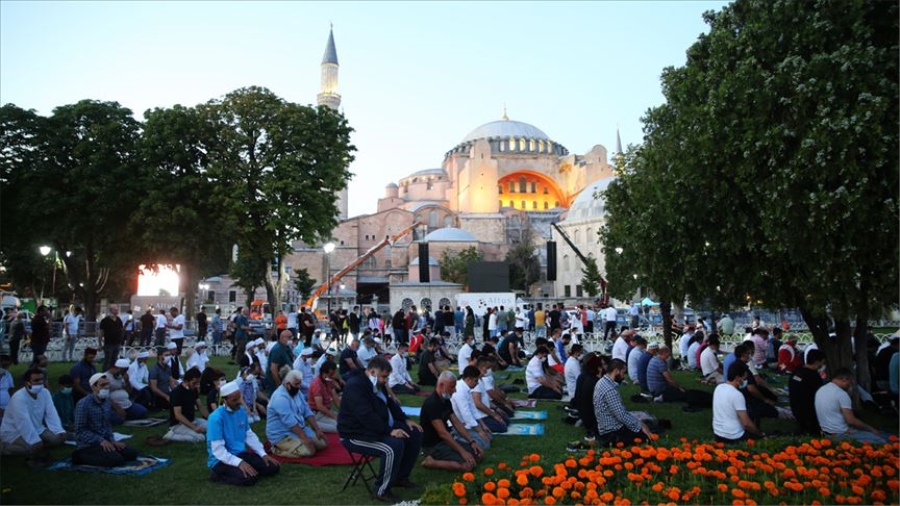 Ayasofya-i Kebir Cami-i Şerifi ibadete açılıyor