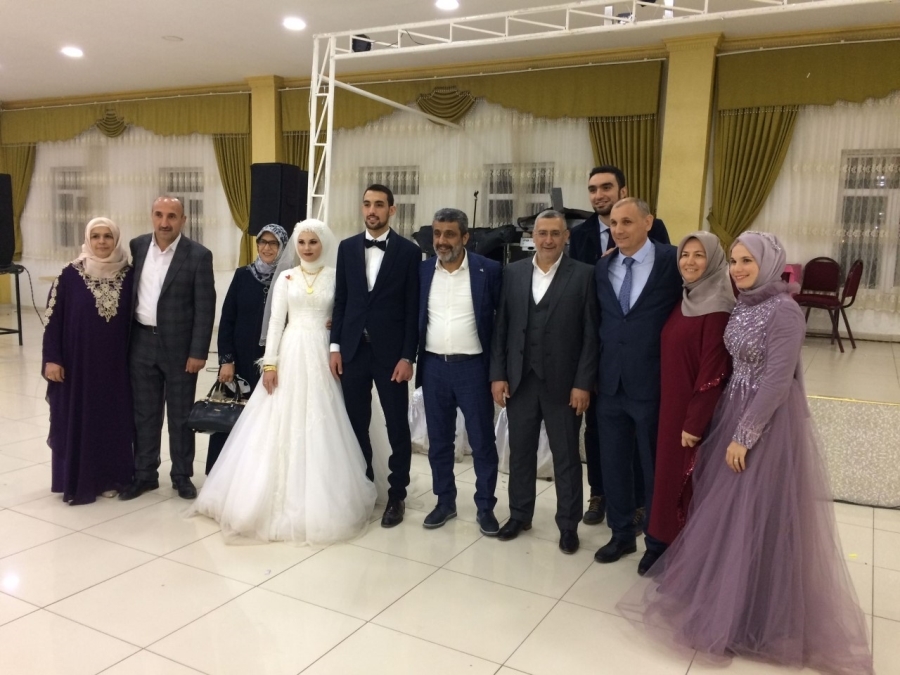 HİLAL İLE MUHSİN’İN MUTLU GÜNÜ
