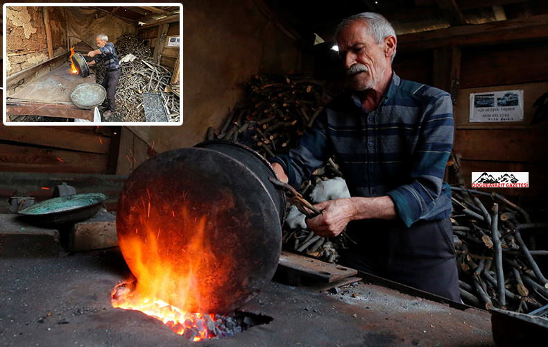 BATTAL USTA, BABA YADİGARI KALAYCILIĞI 52 YILDIR SÜRDÜRÜYOR