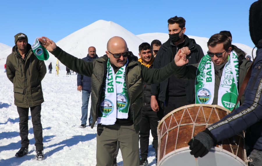 BALIK GÖLÜ, ETKİNLİKLERİNE KIŞ FESTİVALİ