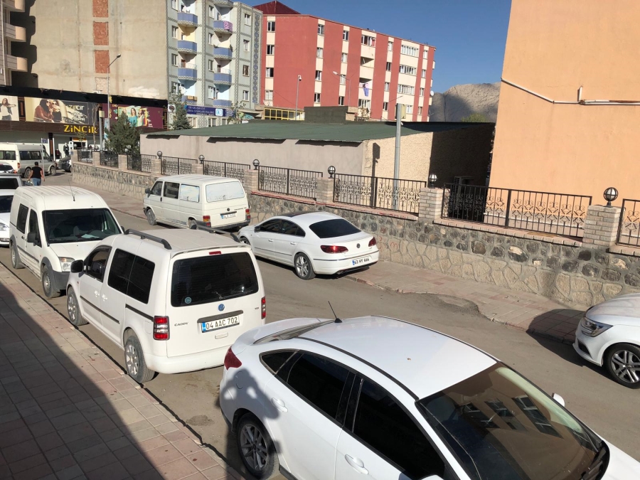 TRAFİK KURALLARI SİL BAŞTAN 