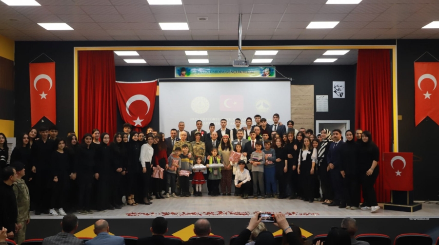 DOĞUBAYAZIT’TA 12 MART İSTİKLAL MARŞI