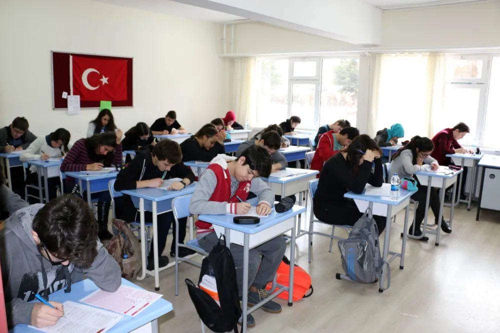 LİSEDE SINIF TEKRARI GERİ GELDİ