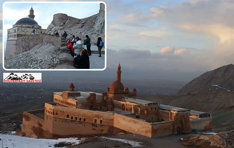 İSHAK PAŞA SARAYI’NIN GÜZELLİKLERİ FOTOĞRAF TUTKUNLARINI AĞIRLIYOR