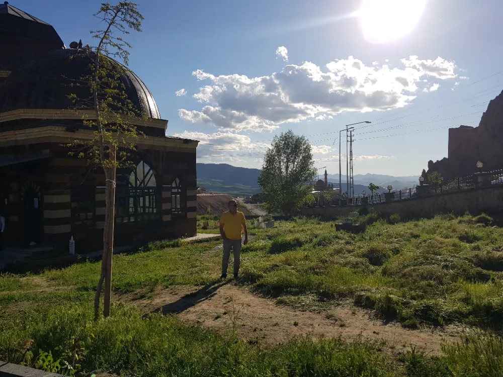 DOĞUBAYAZIT`TA PİKNİK İCAT OLDU ÇEVRE BOZULDU