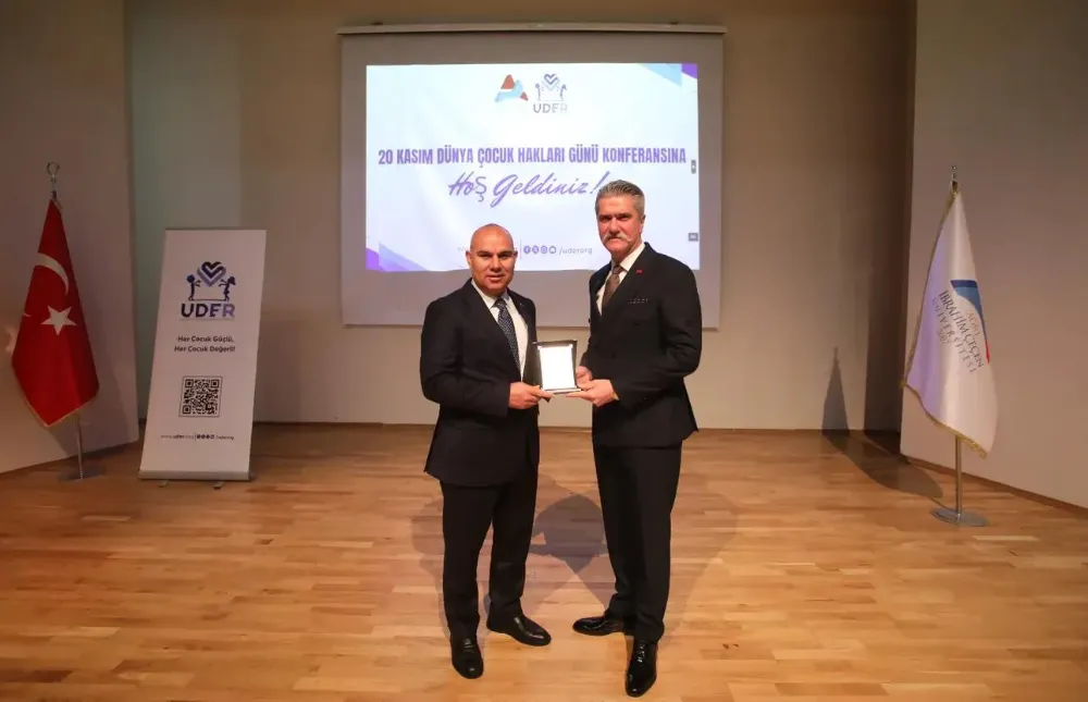 AĞRI’DA 20 KASIM ÇOCUK HAKLARI GÜNÜ KONFERANSI DÜZENLENDİ