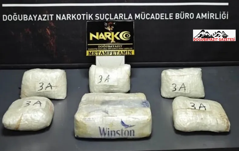 DOĞUBAYAZIT GÜRBULAK SINIR KAPISINDA PİYASA DEĞERİ 2.768 MİLYON TL SIVI UYUŞTURUCU ELE GEÇİRDİ 