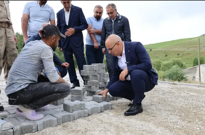 Ağrı Valisi Mustafa KOÇ, Dedemaksut Köyü
