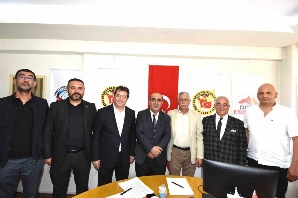 DGF 13 yaşında