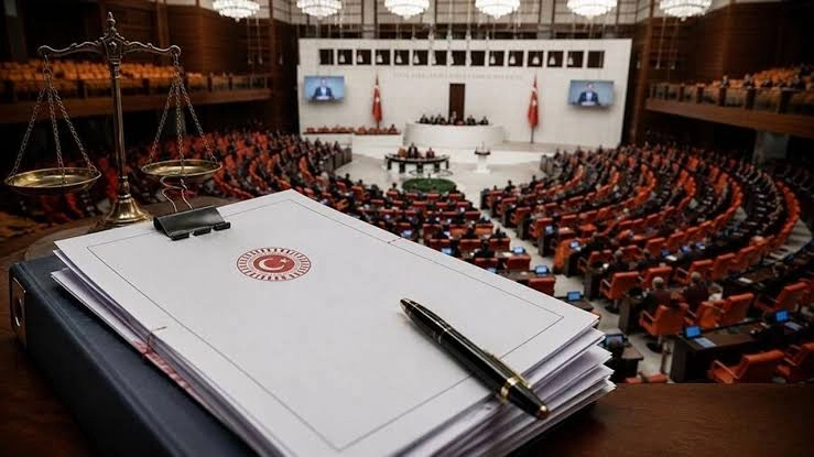 Çerçeve Yasa Nedir, Maddeleri Neler ve Son Dakika Meclis'ten Geçti Mi?