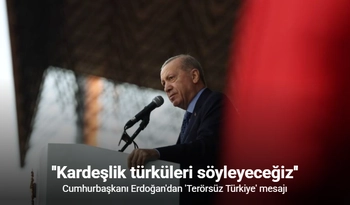 Cumhurbaşkanı Erdoğan: "Birileri 30 yıl öncesinin kodları içinde gelişmeleri ele almaya çalışırken, biz yeni sistemin kutup başlarından biri olmak için ne gerekiyorsa onu yapıyoruz"
