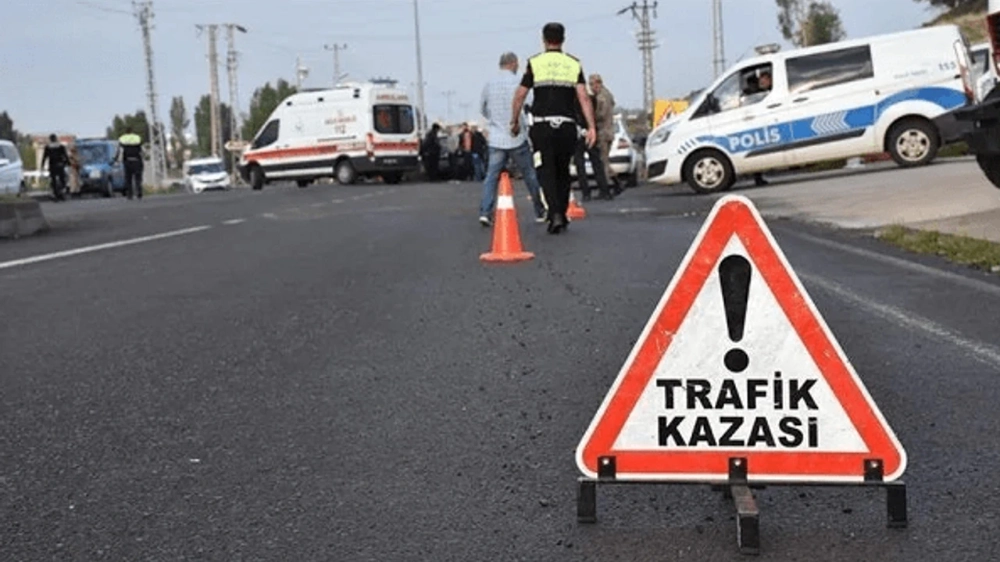 Doğubayazıt yolunda feci kaza: 1 ölü, 1 ağır yaralı