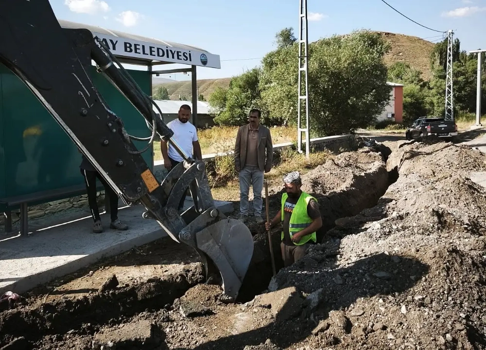 Taşlıçay’da Tarihi Dönüşüm: İlçenin Çehresini Değiştirecek Dev Altyapı Hamlesinde Kazma Vuruldu!