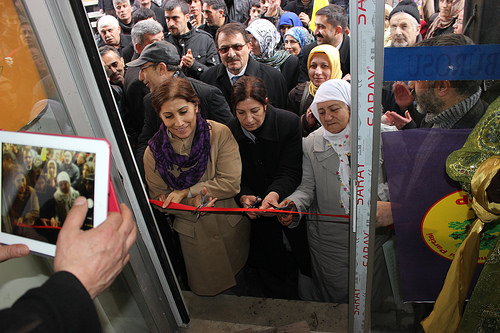 BDP, DOĞUBAYAZIT`TA SEÇİM BÜROLARININ AÇILIŞINI GERÇEKLEŞTİRDİ