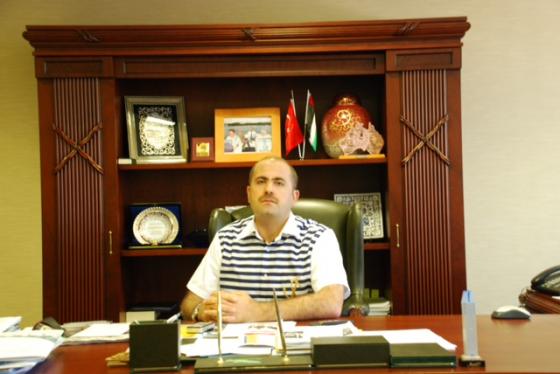 Bülent Alan Fahri Konsolos Gibi