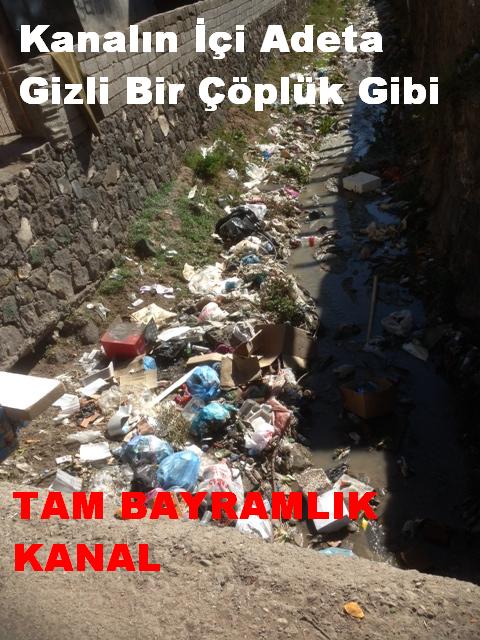 Kanalın İçi Adeta Gizli Bir Çöplük Gibi