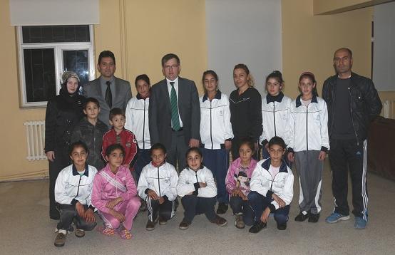 DOĞU BEYAZIT`IN KIZ SPORCU EĞİTİM MERKEZİ