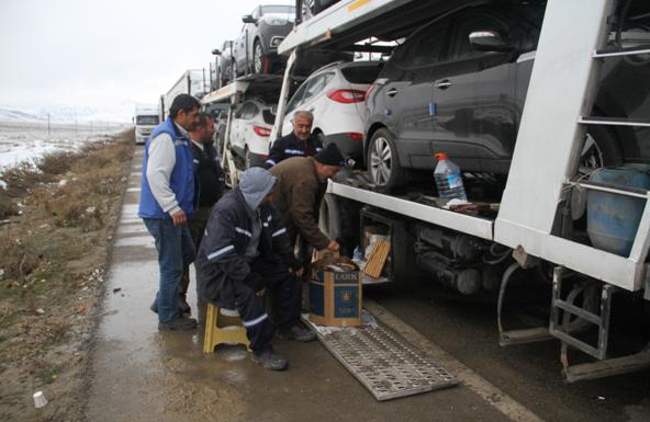 İRAN SINIRINDAKİ TIR KUYRUĞU