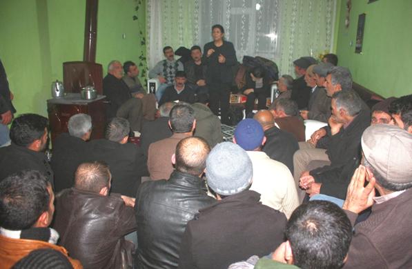 MUKADDES KUBİLAY MAHALLE TOPLANTILARINDA