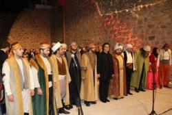Saray Operaya Hazırlanıyor