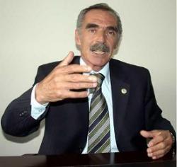 Seyfettin Yaşlı yeniden aday