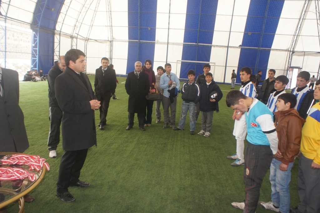YILDIZLAR FUTBOL TURNUVASI SONA  ERDİ
